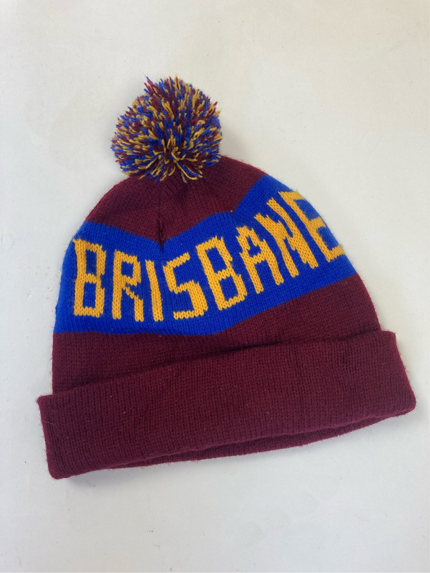 Vintage Brisbane Australia spell out blue yellow burgundy red winter beanie bobble hat