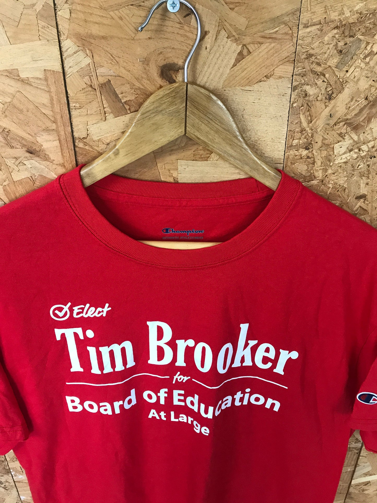 Vintage Y2K Elect Tim Brooker board of education funny souvenir quirky red USA t-shirt size large by Champion