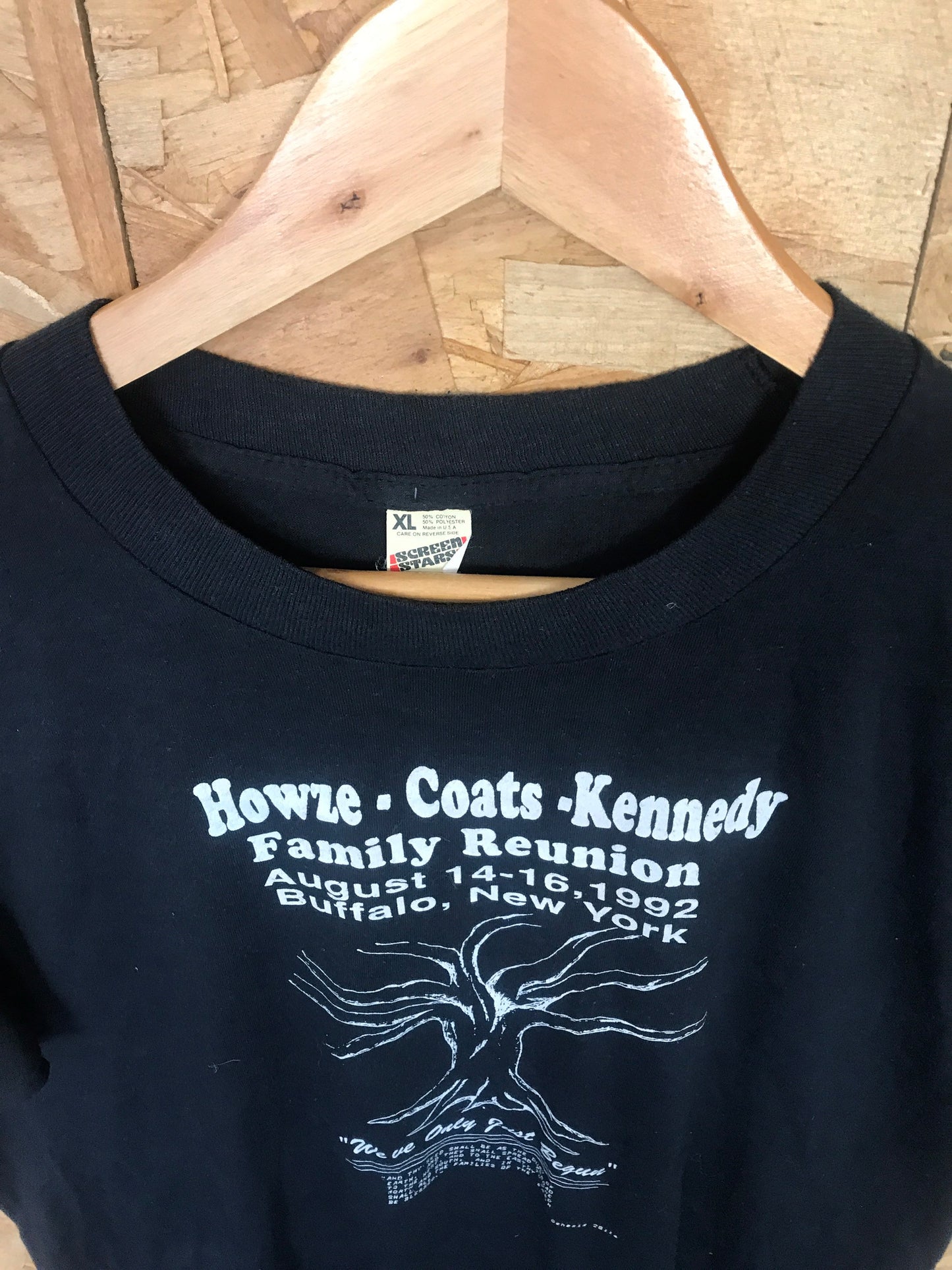 Vintage 90s Quirky Howze Coats Kennedy Family reunion tree black buffalo New York USA souvenir t-shirt size XL