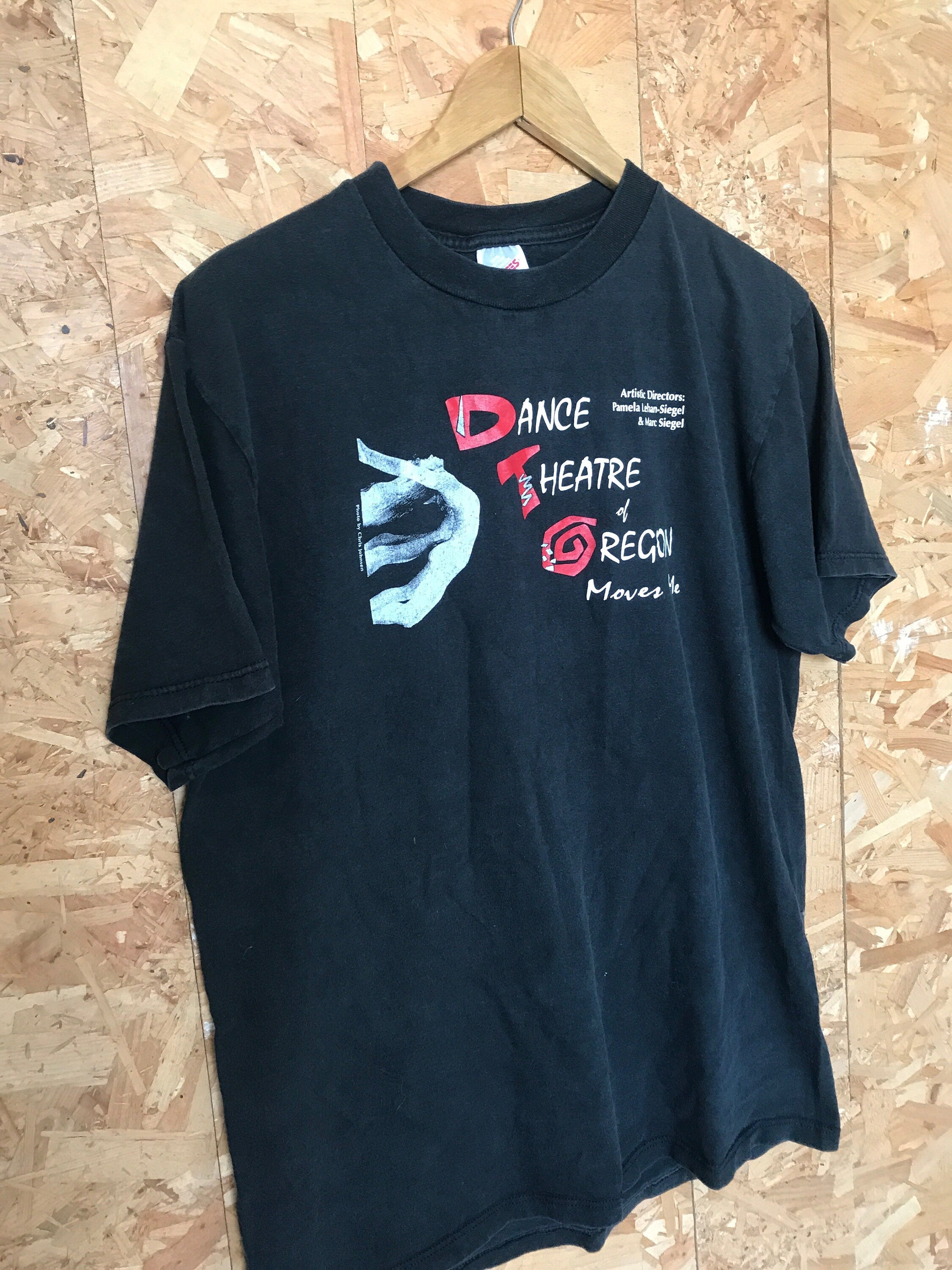 Vintage 90s Dance Theatre Oregon moves me USA black souvenir theatre production t-shirt size large by Jerzees