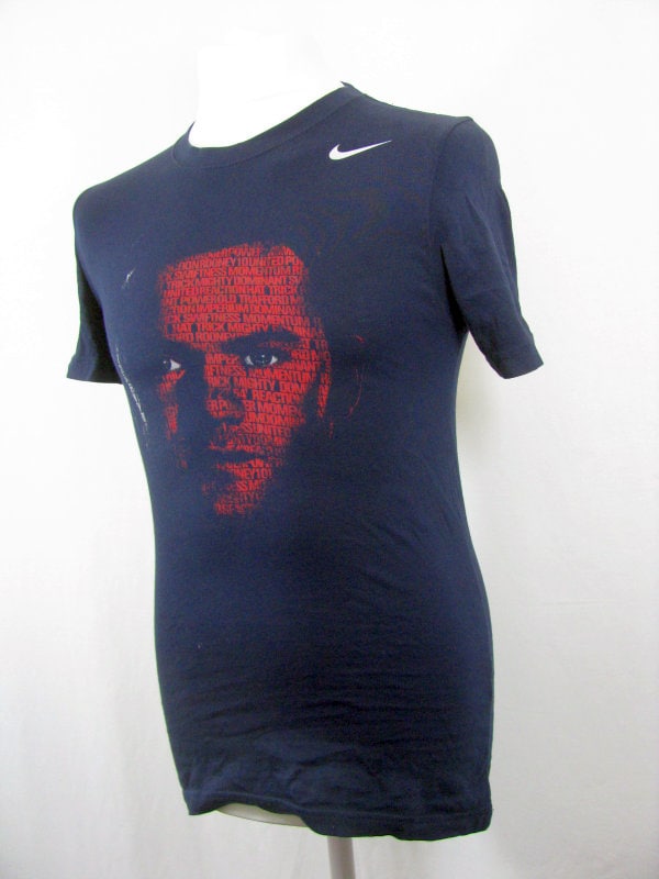 Nike Y2K Vintage navy blue T-Shirt With Rooney Face Print size small slim fit