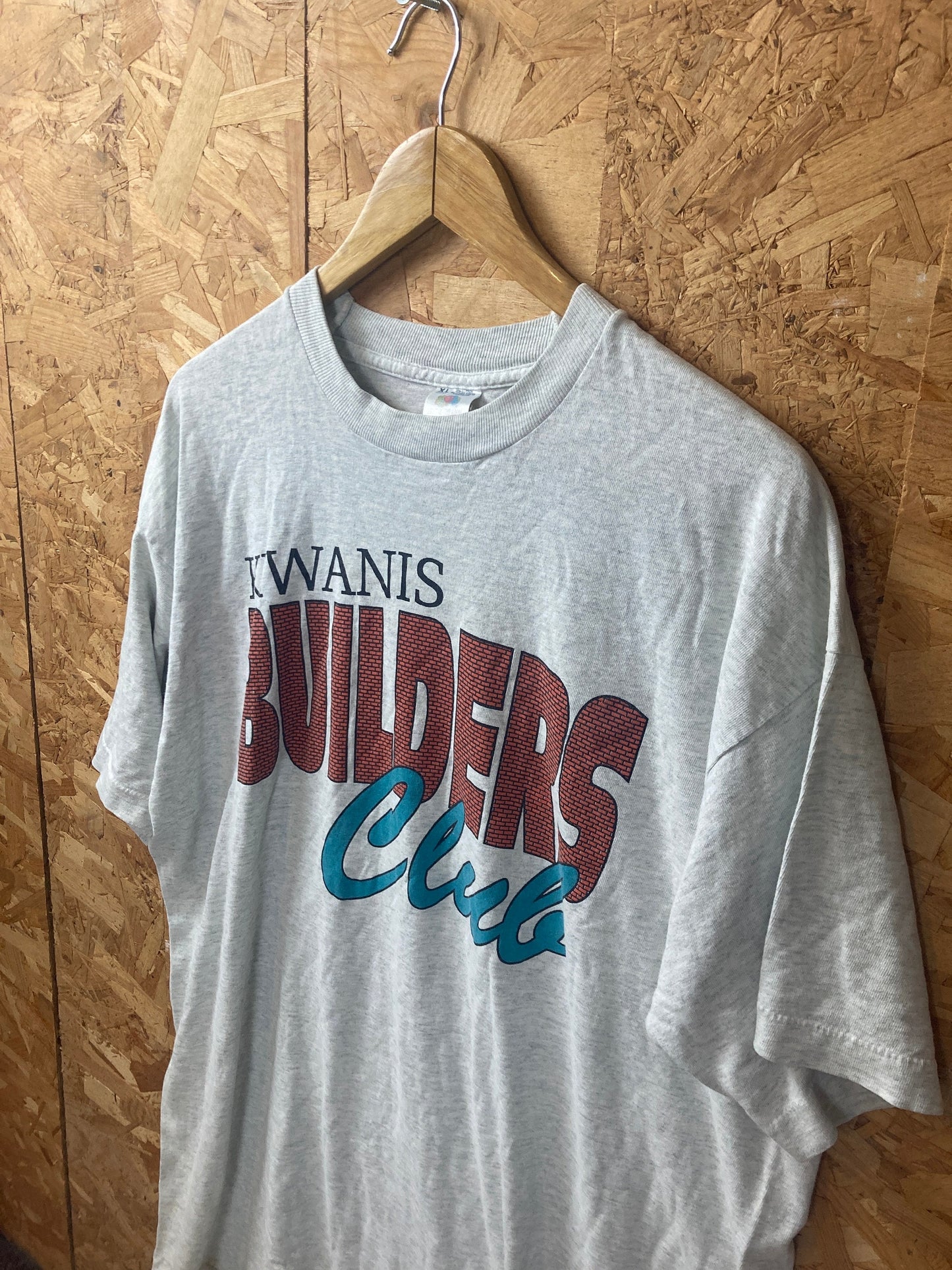 Vintage 90s quirky Kiwanis Builders Club USA souvenir light grey marl oversized single stitch t-shirt size XL