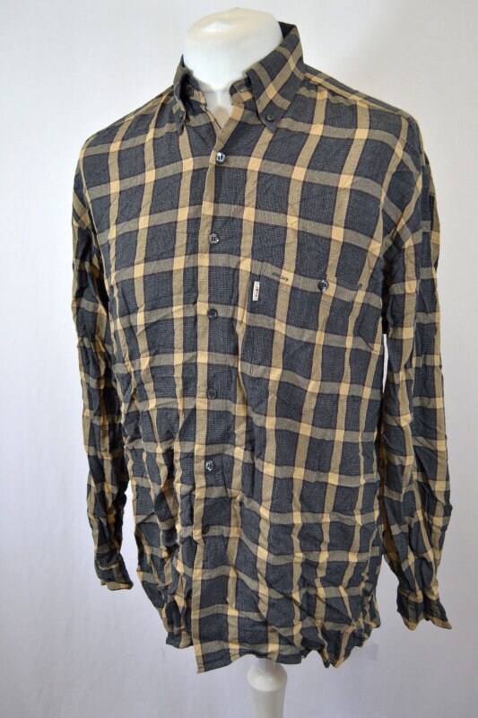 Vintage 90s heavyweight grey beige plaid check pattern oversized medium shirt