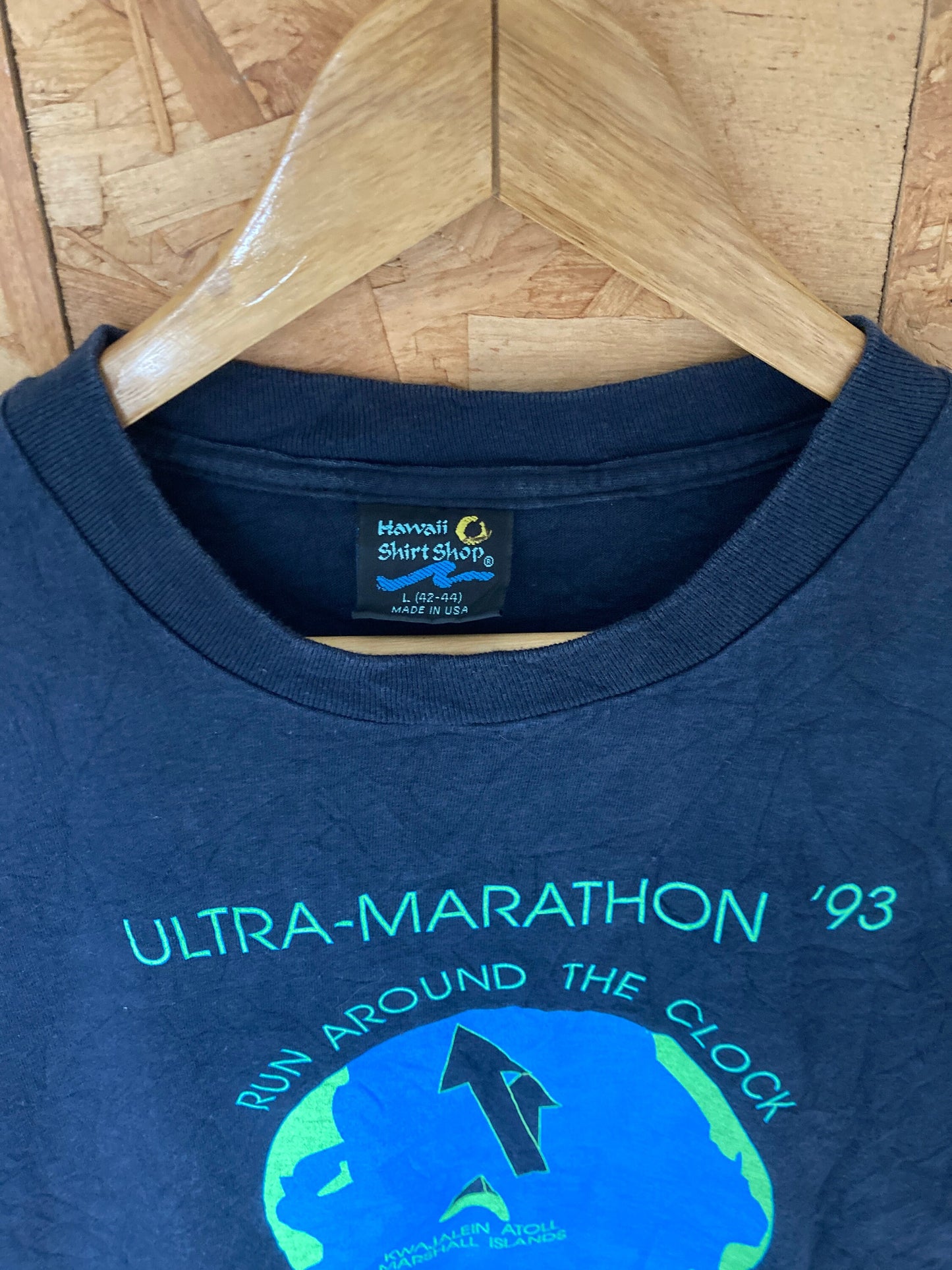 Vintage 93 black Ultra Marathon run round the clock USA Atol Islands quirky souvenir single stitch t-shirt size large