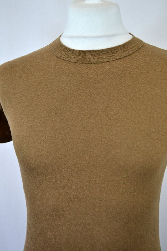 Vintage 90s plain muted brown nerdy t-shirt size small