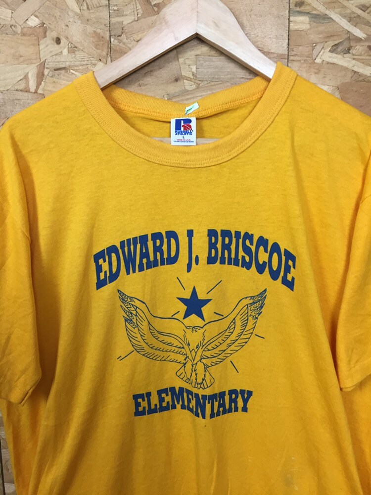 Vintage USA Edward J.Briscoe Elementary school quirky USA yellow t-shirt size large by Russell Athle