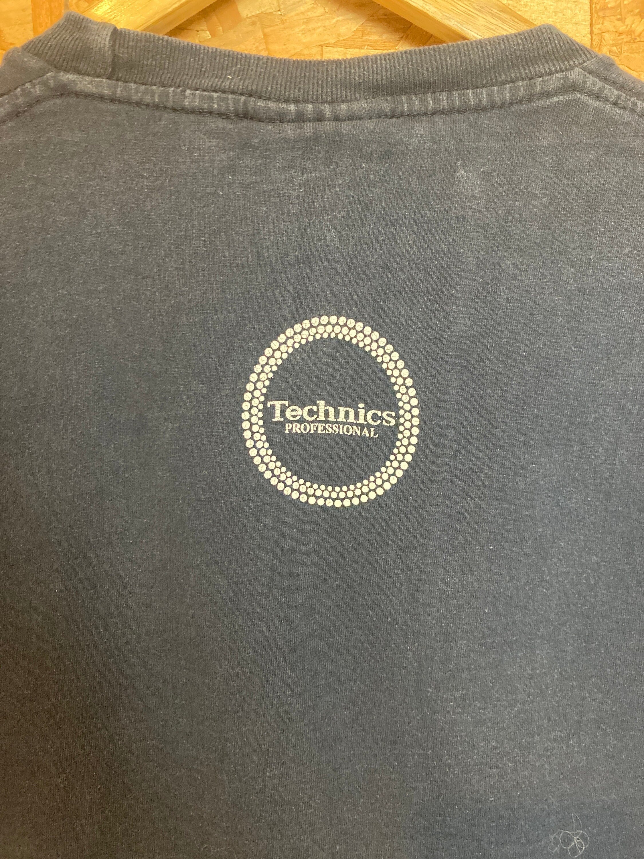 Vintage Y2K Technics 1200 funk soul jazz hip hop reggae world beat black faded T-shirt size small