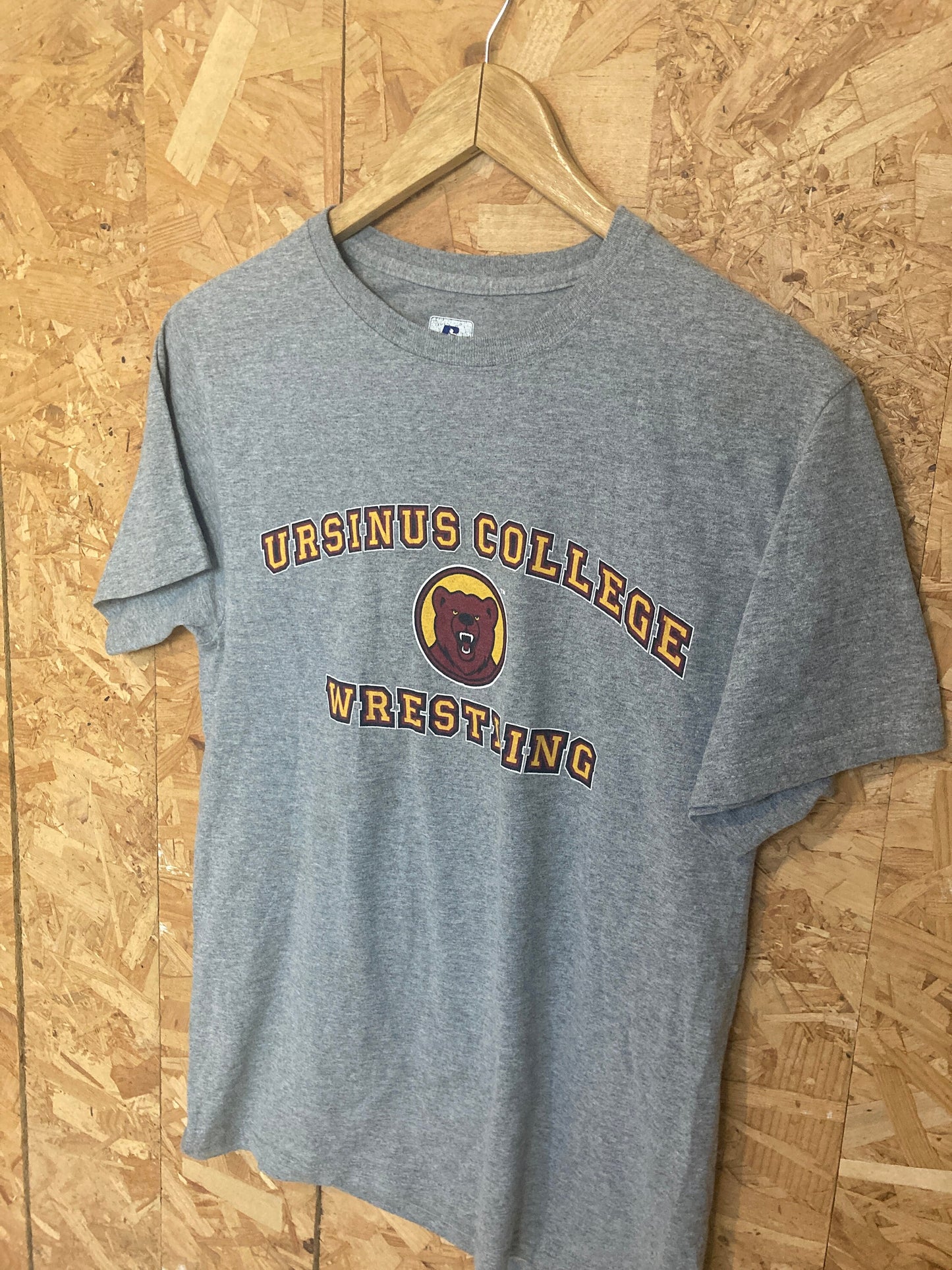 Vintage Y2K Ursinus College Wrestling USA high school quirky souvenir grey marl t-shirt size small