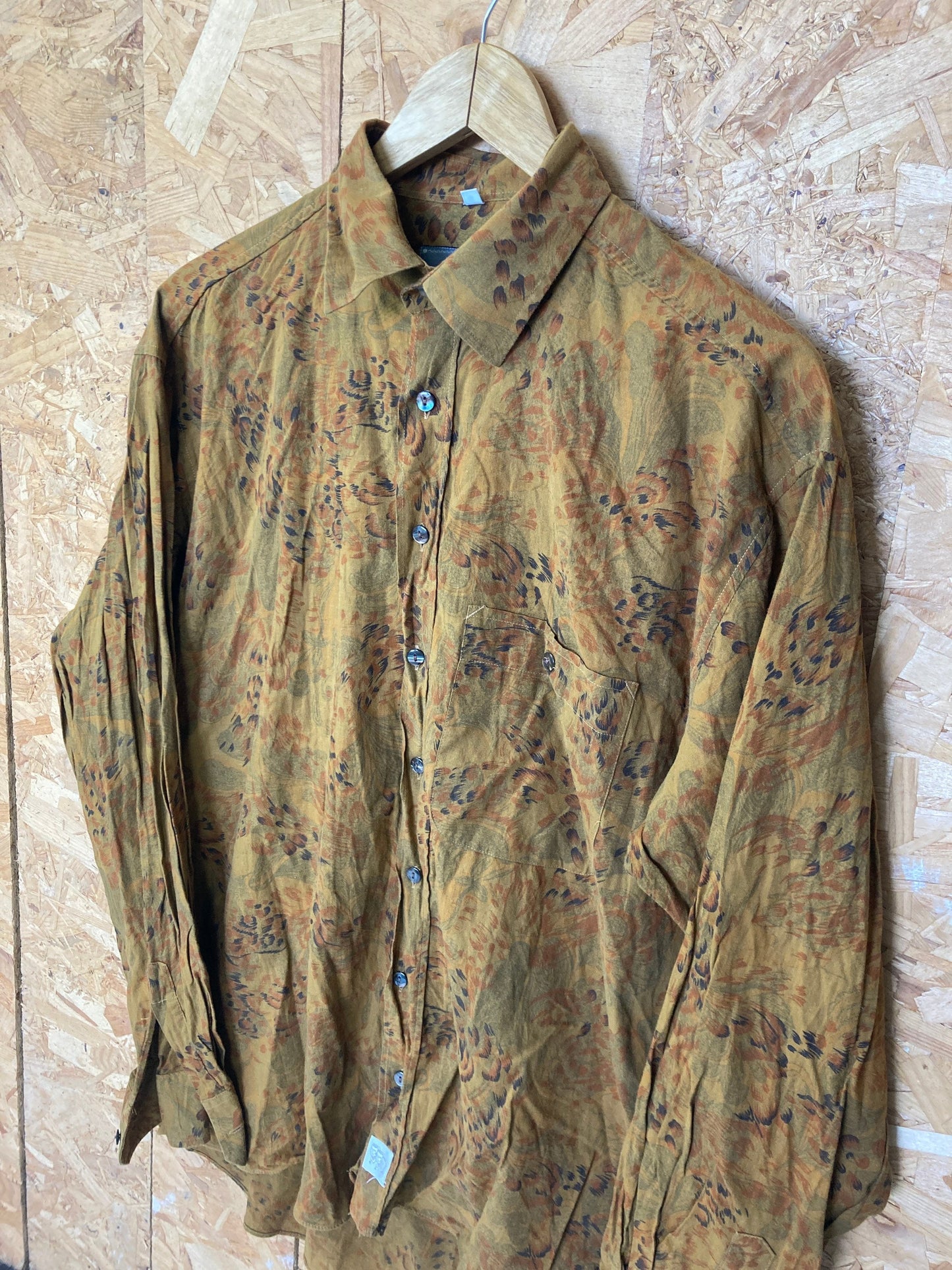 Vintage 90s ugly grungy abstract pattern chestnut brown oversized long sleeve viscose shirt size large