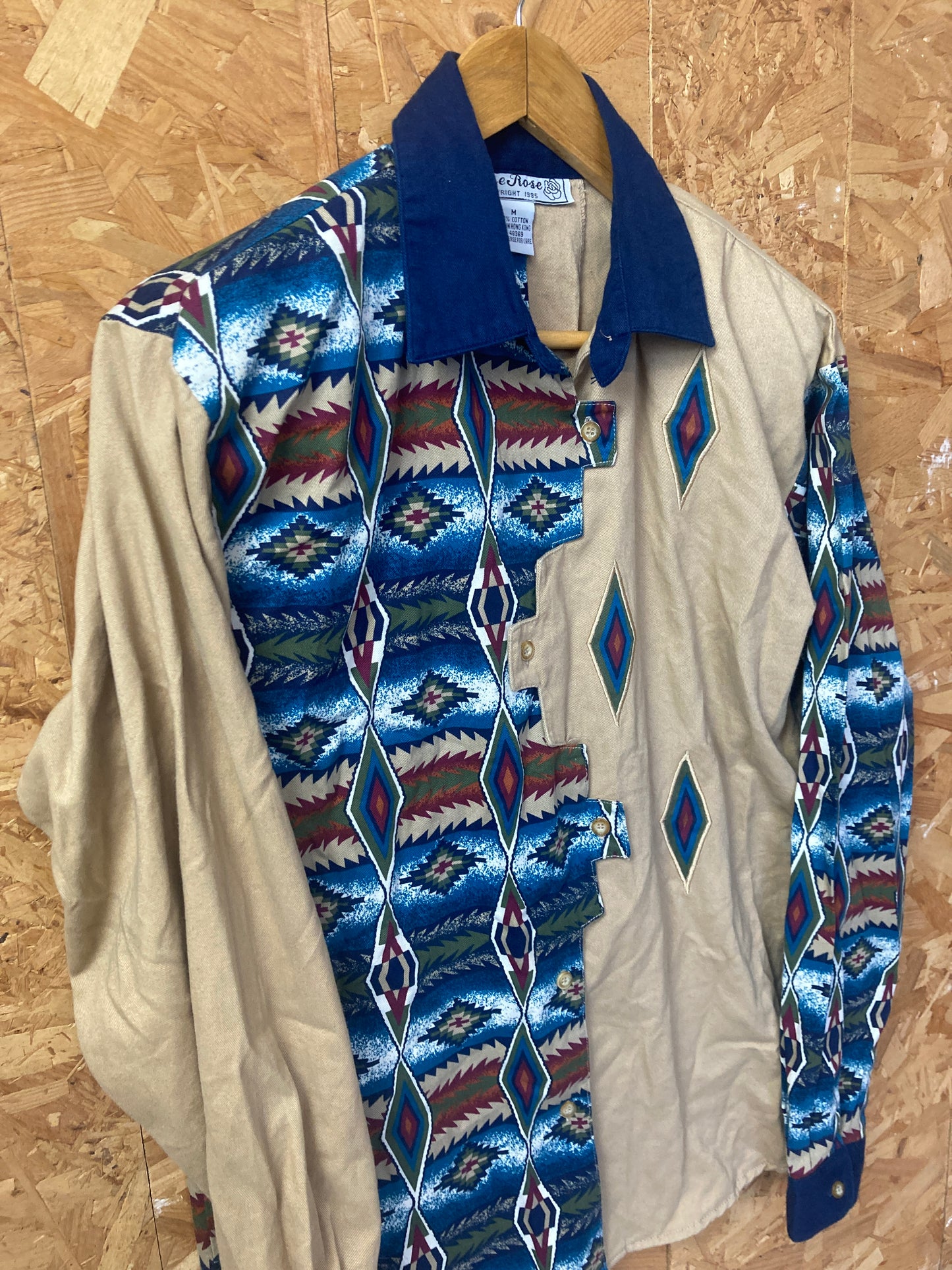 Vintage 90s Aztec pattern staggered button up western cowgirl cotton shirt mediu