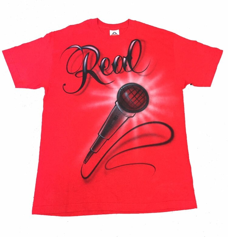 Vintage hand airbrushed red microphone REAL MC Gilly custom hand painted t-shirt size large