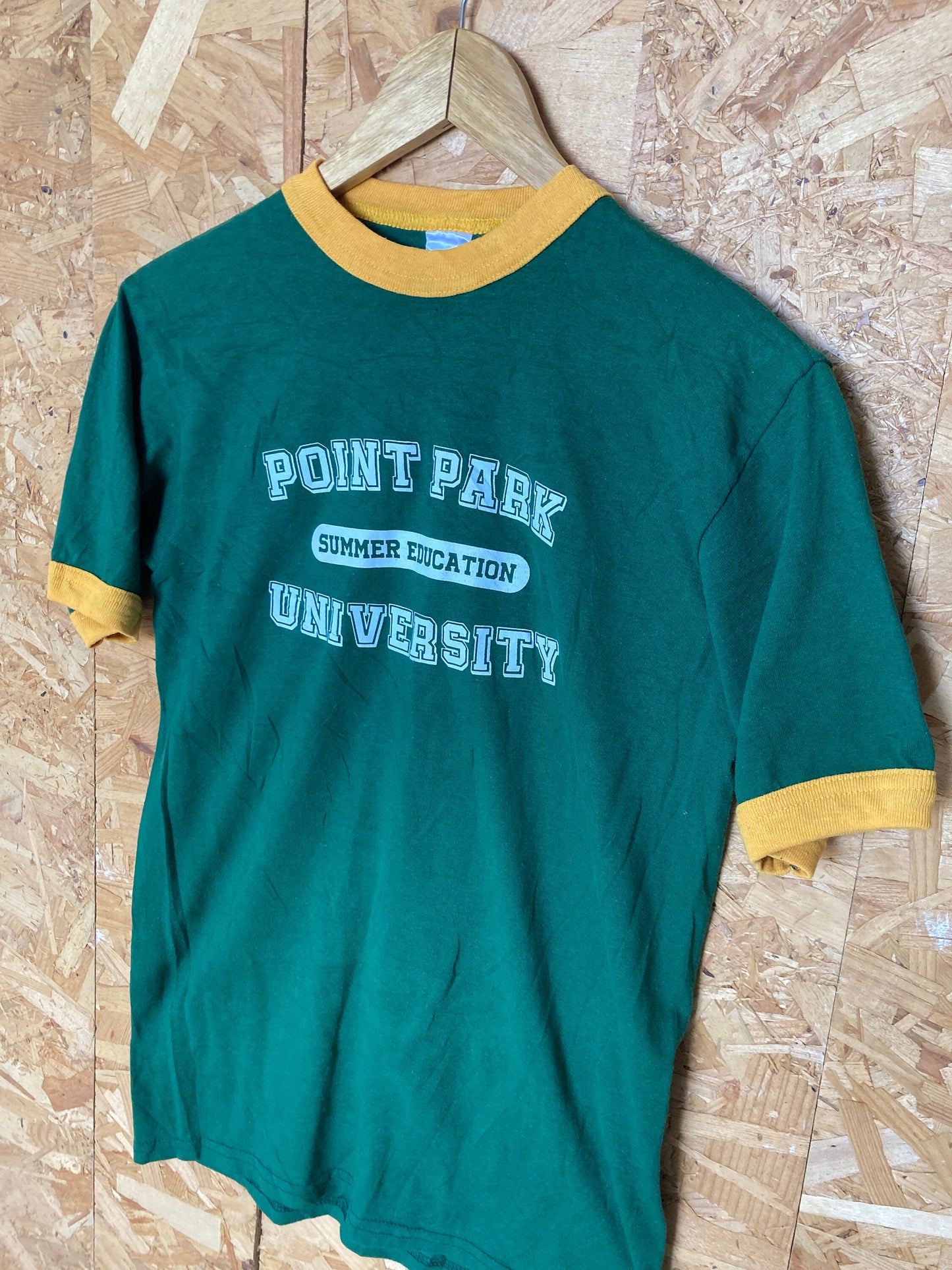 Vintage 90s dark green & yellow Point Park University Summer Education souvenir USA t-shirt size small