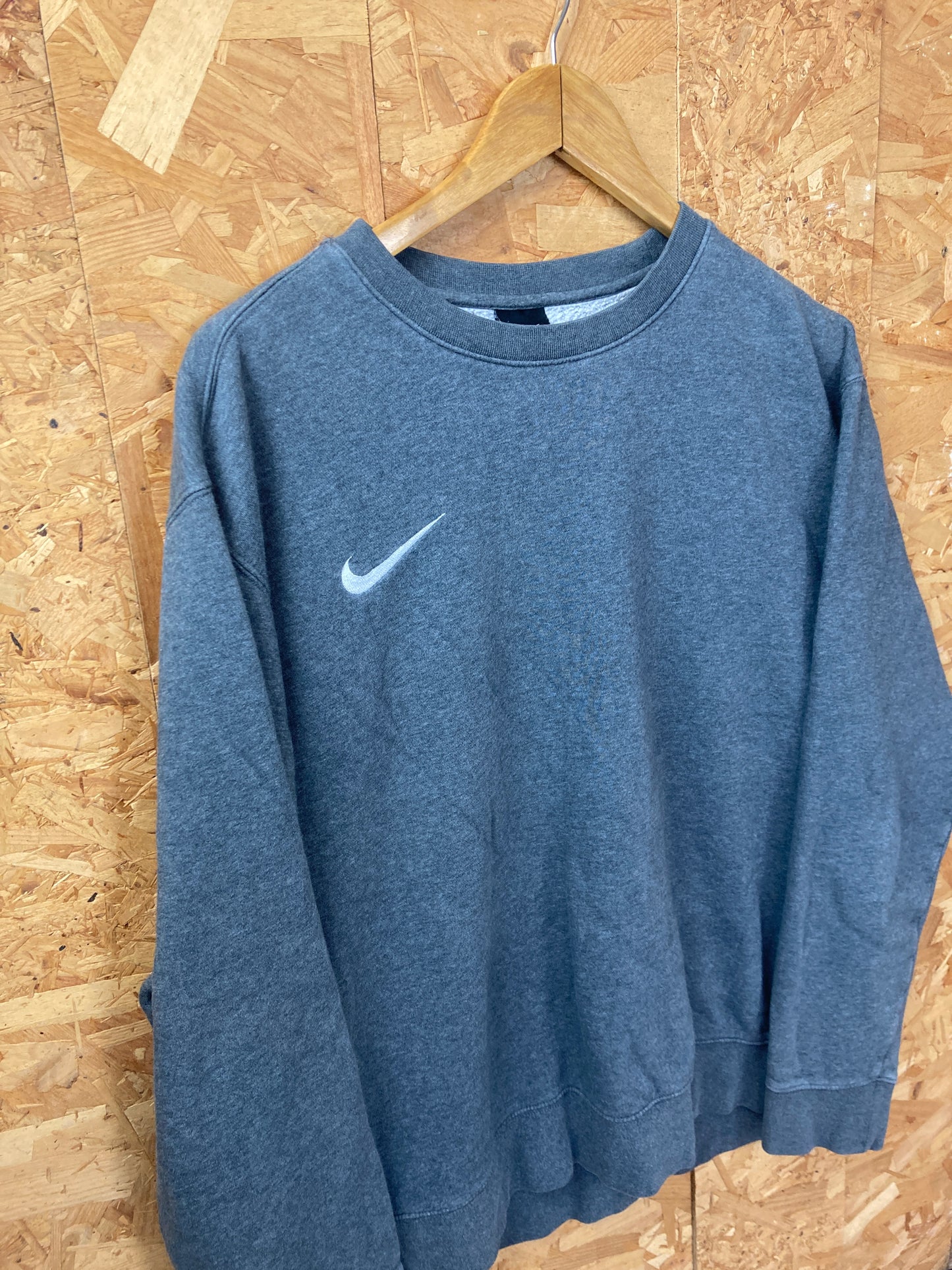 Vintage Y2K Nike grey minimal white swoosh crew neck sweater size XL oversized