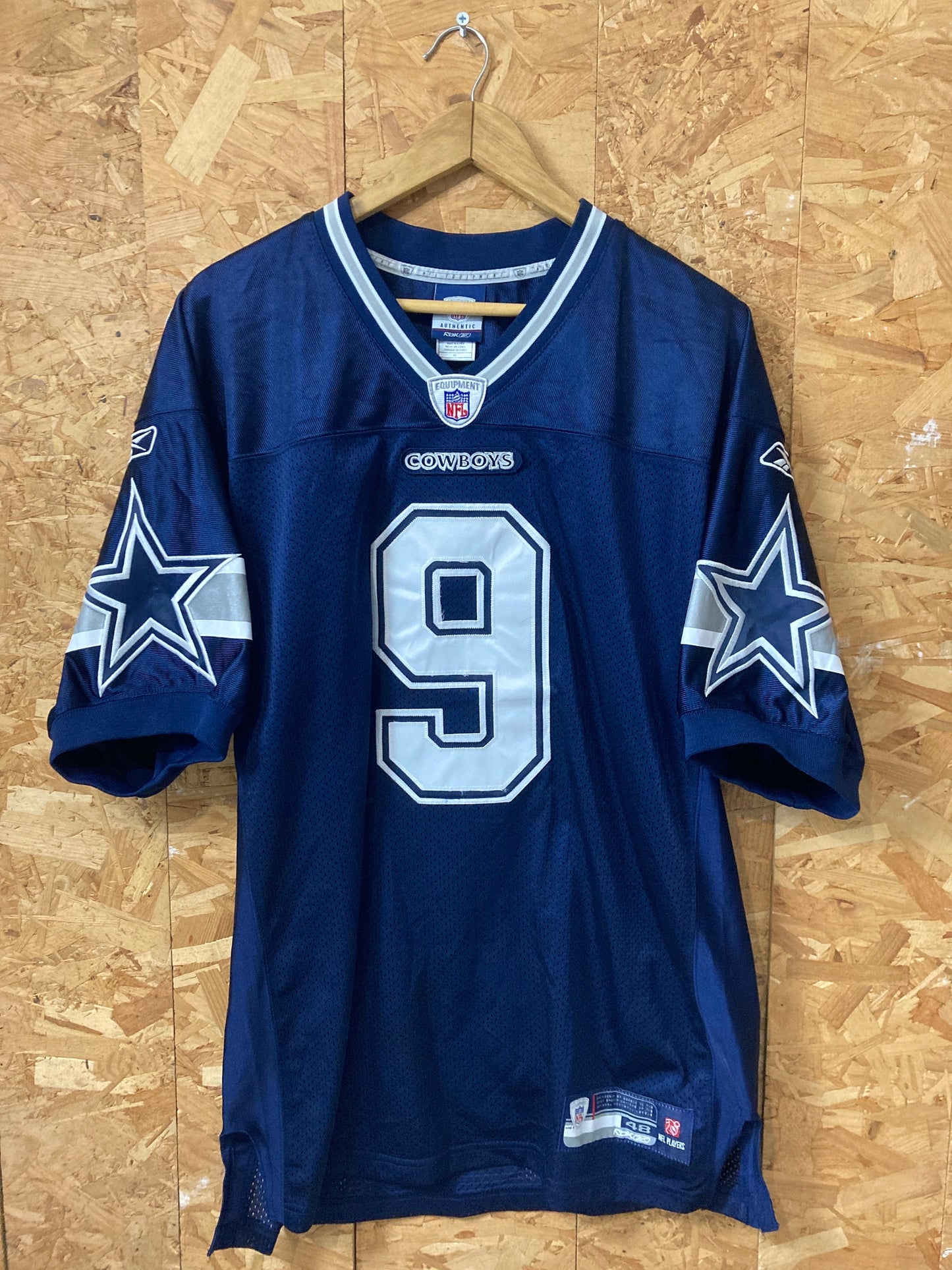 Vintage USA NFL Dallas Cowboys Tony Romo football player jersey by Reebok nfl players size 48 large