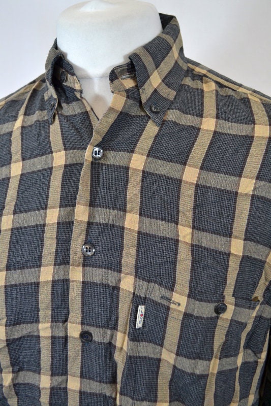 Vintage 90s heavyweight grey beige plaid check pattern oversized medium shirt