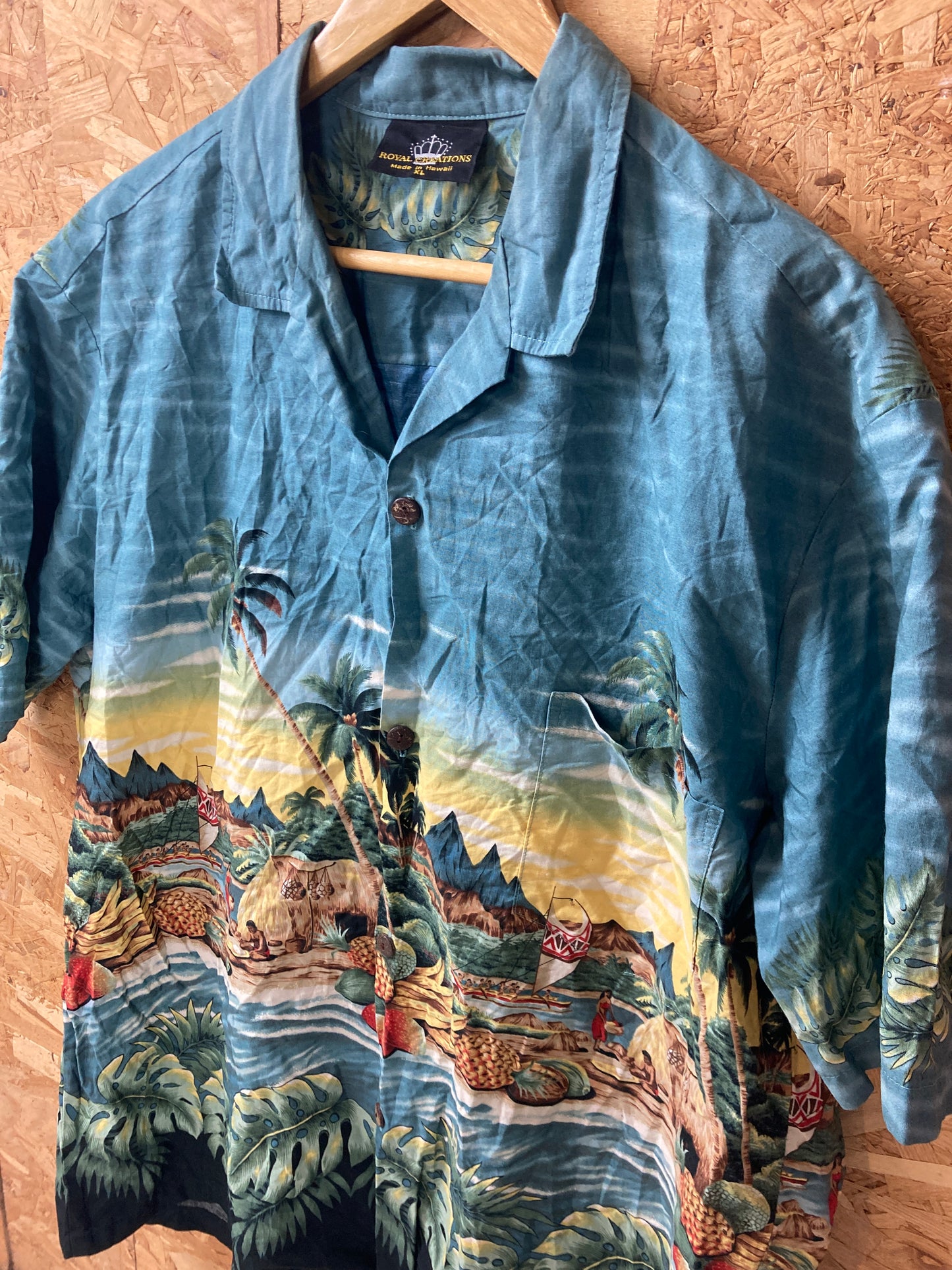 Vintage 90s blue green Hawaiian beach scene eccentric party shirt size XL