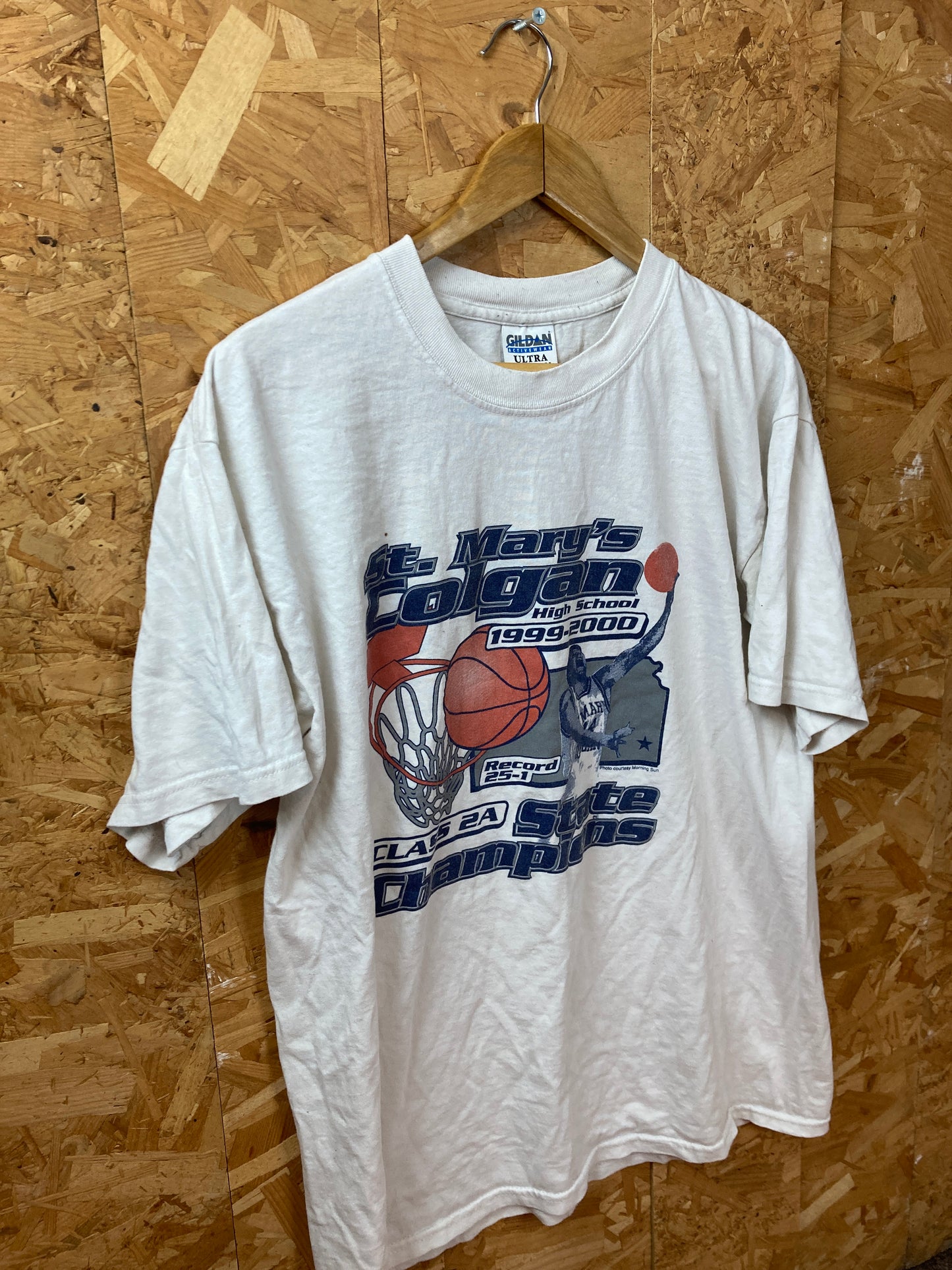 Vintage Y2K St Marys Colgan Champions basketball college souvenir t-shirt size L