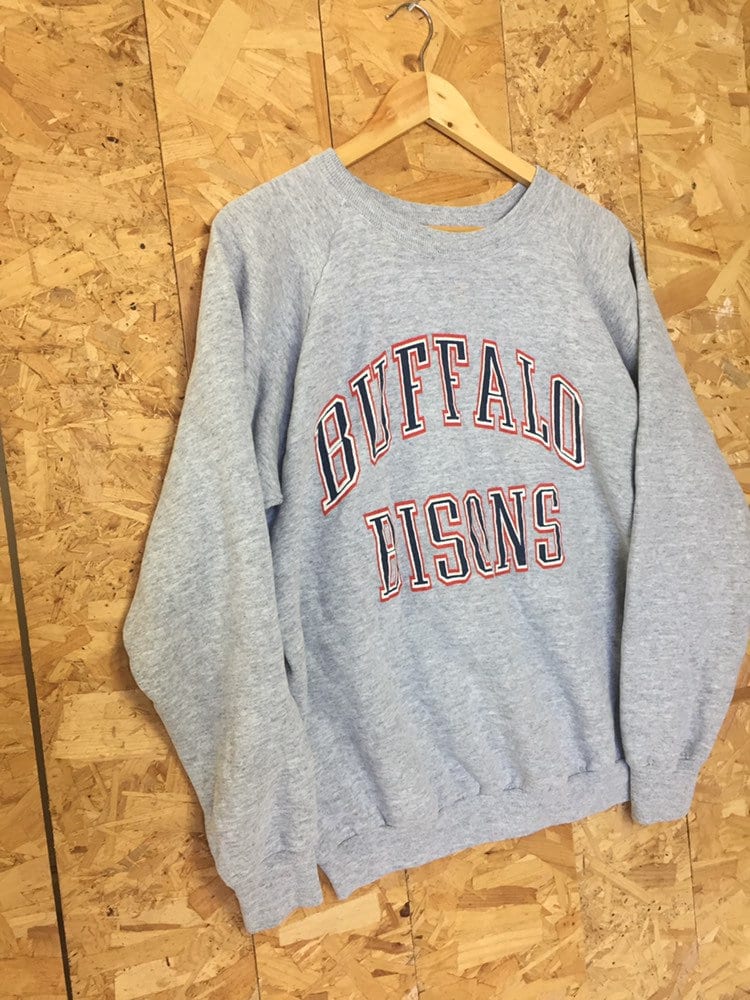 Vintage 90s USA college varsity team Buffalo Bisons grey crew neck sweater size XL on fruit of the loom size XL