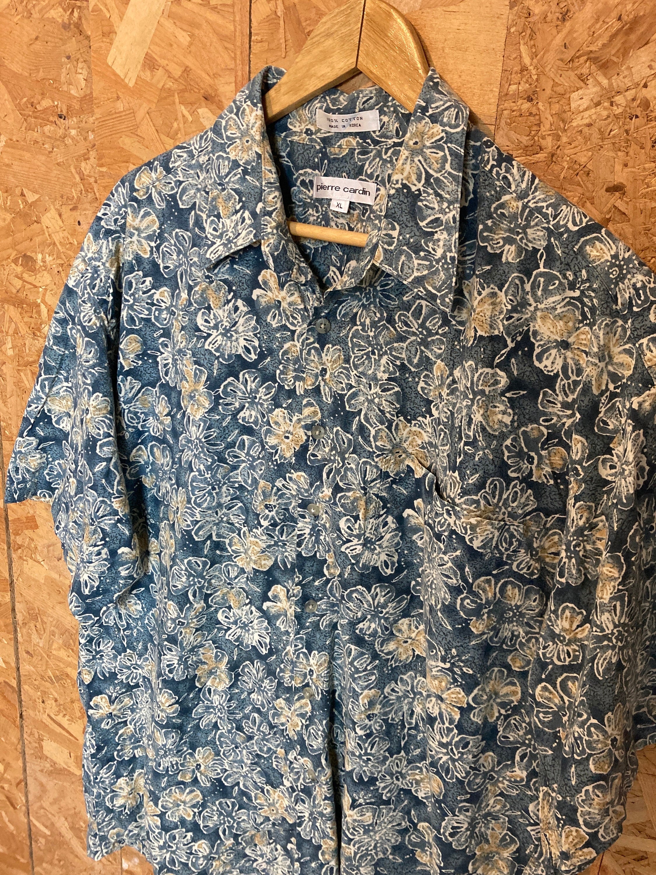 Vintage Y2K Pierre Cardin blue beige floral print hawaiian shirt sleeve shirt size XL