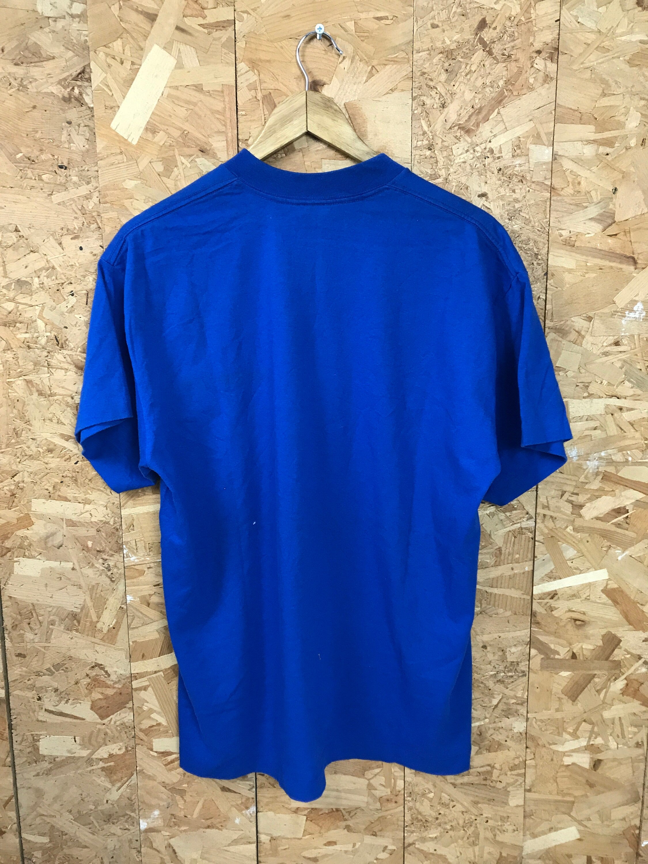 Vintage 90s Clarion Car Audio USA souvenir workers promotional blue quirky t-shirt size XL