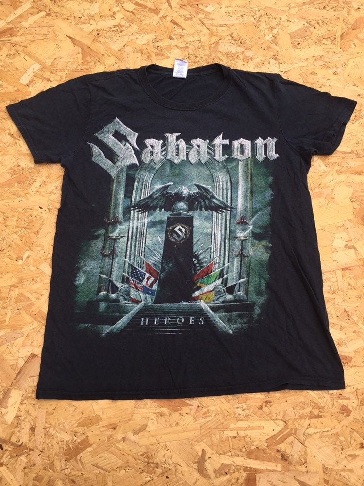 Vintage 00s Sabaton to hell and back band t-shirt size medium