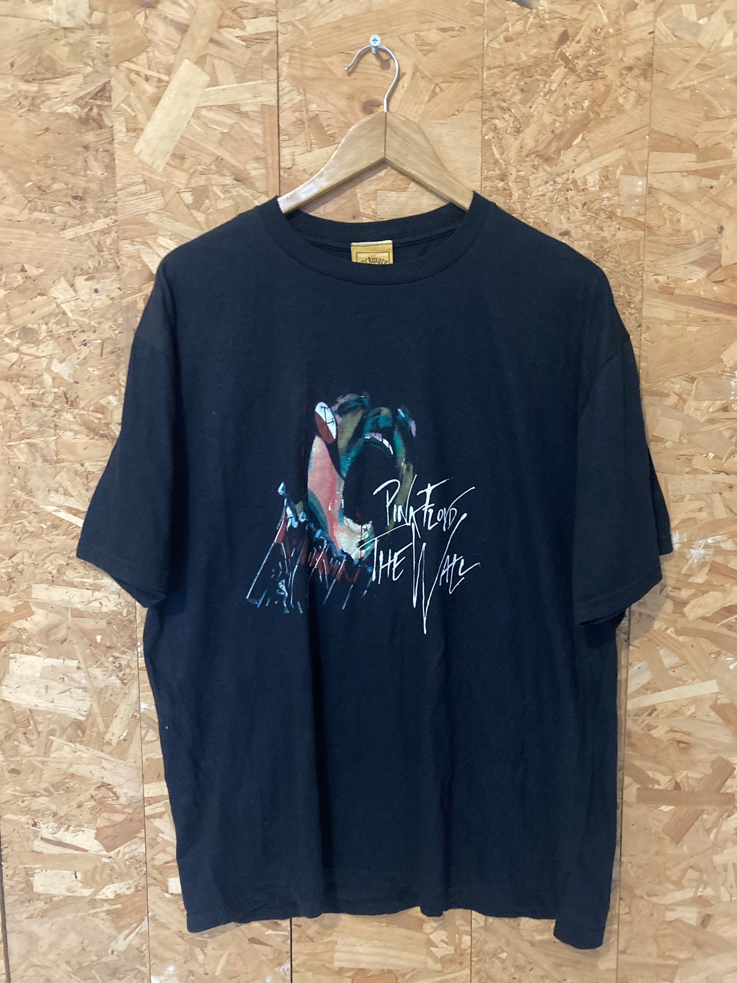 Vintage 00s Pink Floyd The Wall band t shirt size XL