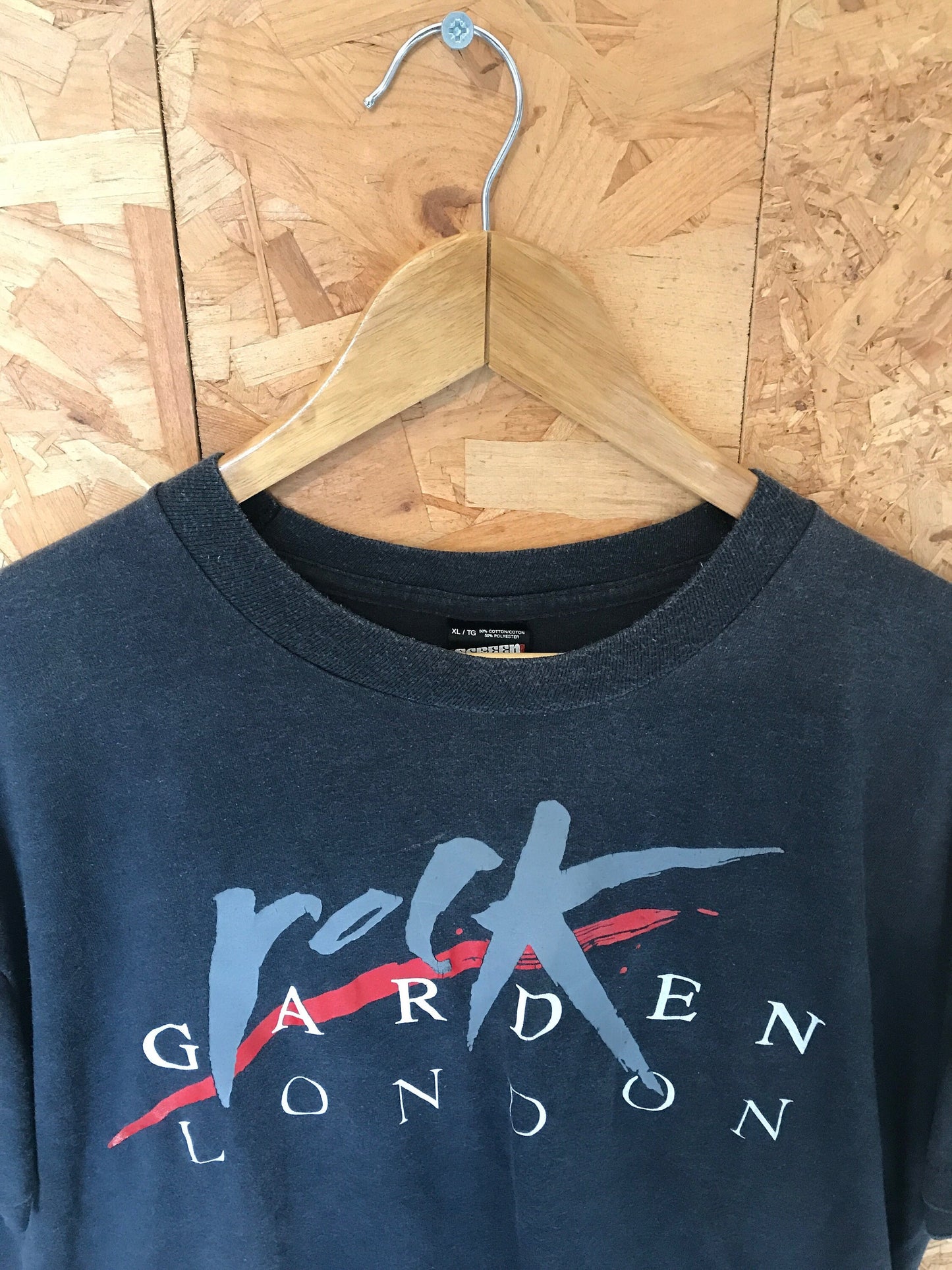 Vintage 90&#39;s Rock Garden London faded grungy black souvenir t-shirt size XL by ScreenStars