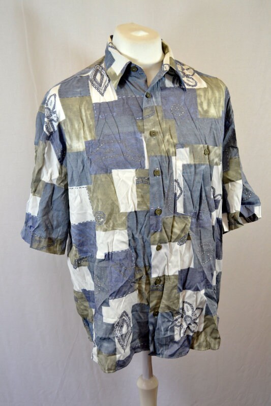 Vintage 90s faded grey geometric abstract pastel beige ugly shirt size XL