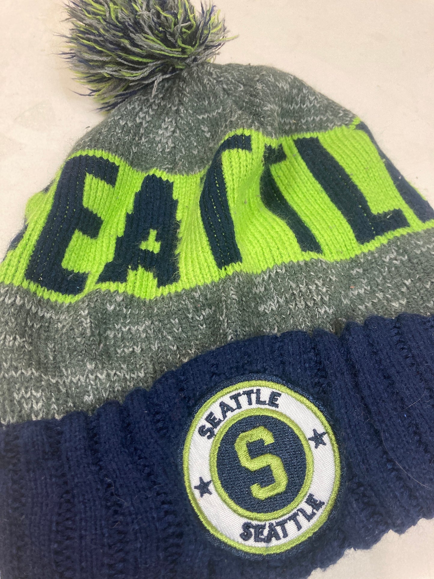 Vintage Seattle navy blue green team spell out winter beanie hat