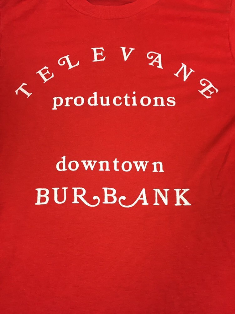 Vintage 80s red Televane Productions downtown Burbank TV crew USA souvenir t shirt size small