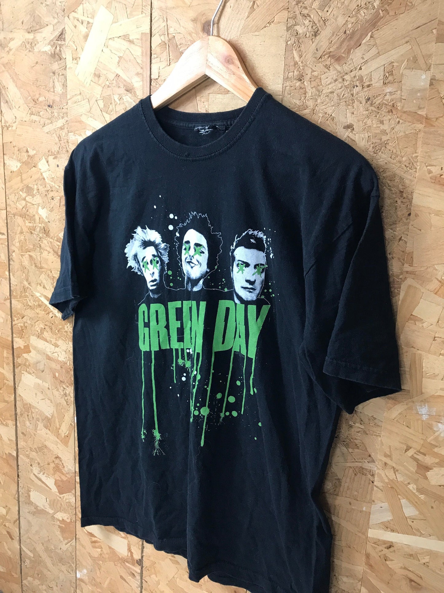 Vintage 00s black green band t-shirt Green Day size medium