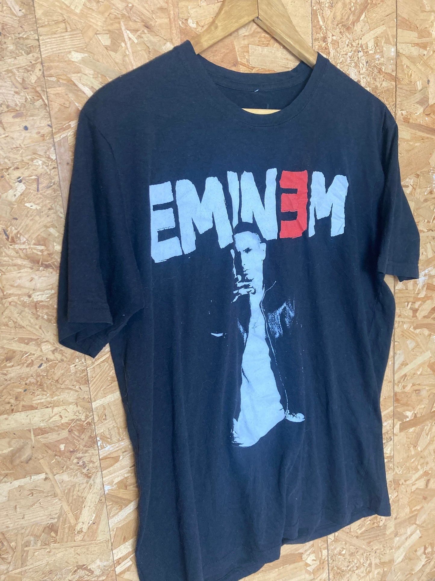 Vintage Y2K black Eminem red white print rap hip hop t-shirt size X-large by Bravado