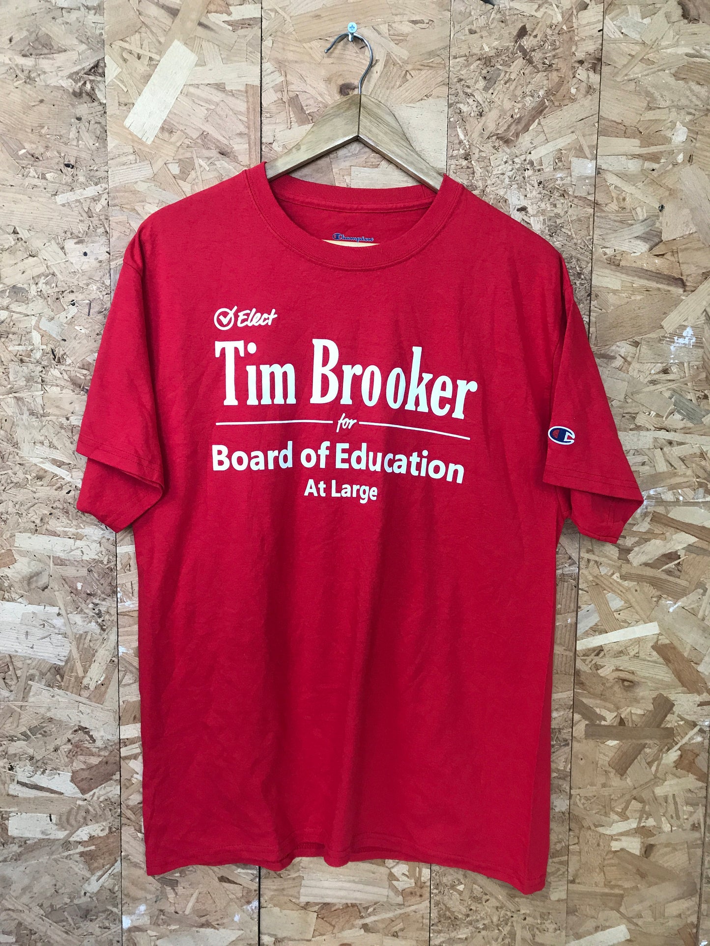 Vintage Y2K Elect Tim Brooker board of education funny souvenir quirky red USA t-shirt size large by Champion