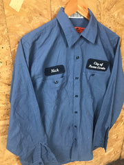 Vintage 80s USA distressed blue chore workwear workers shirt Nick city of punta gorda name badge By Redkap size medium