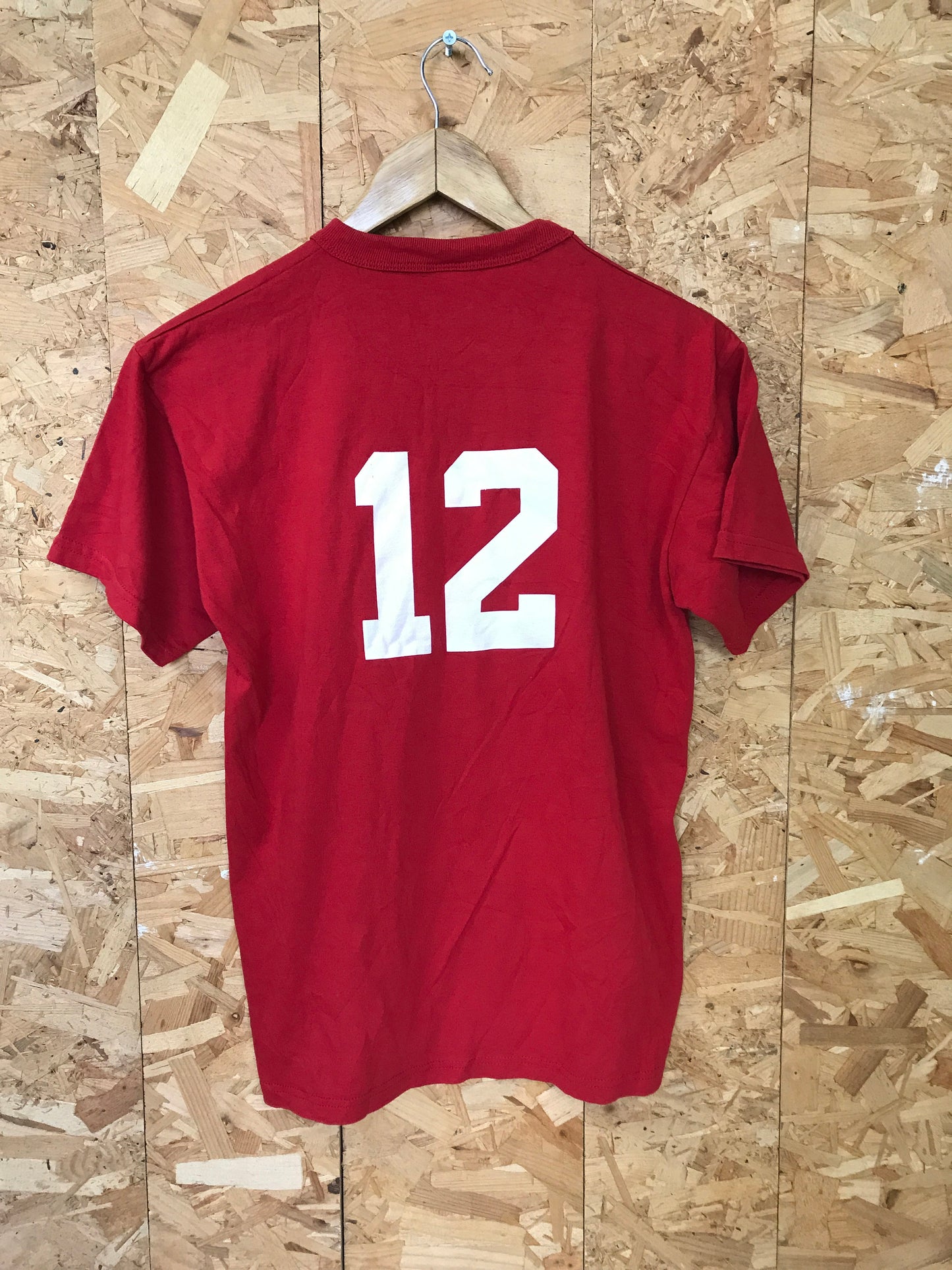 Vintage 90s Mohawk number 12 funny souvenir quirky college team red USA t-shirt size small