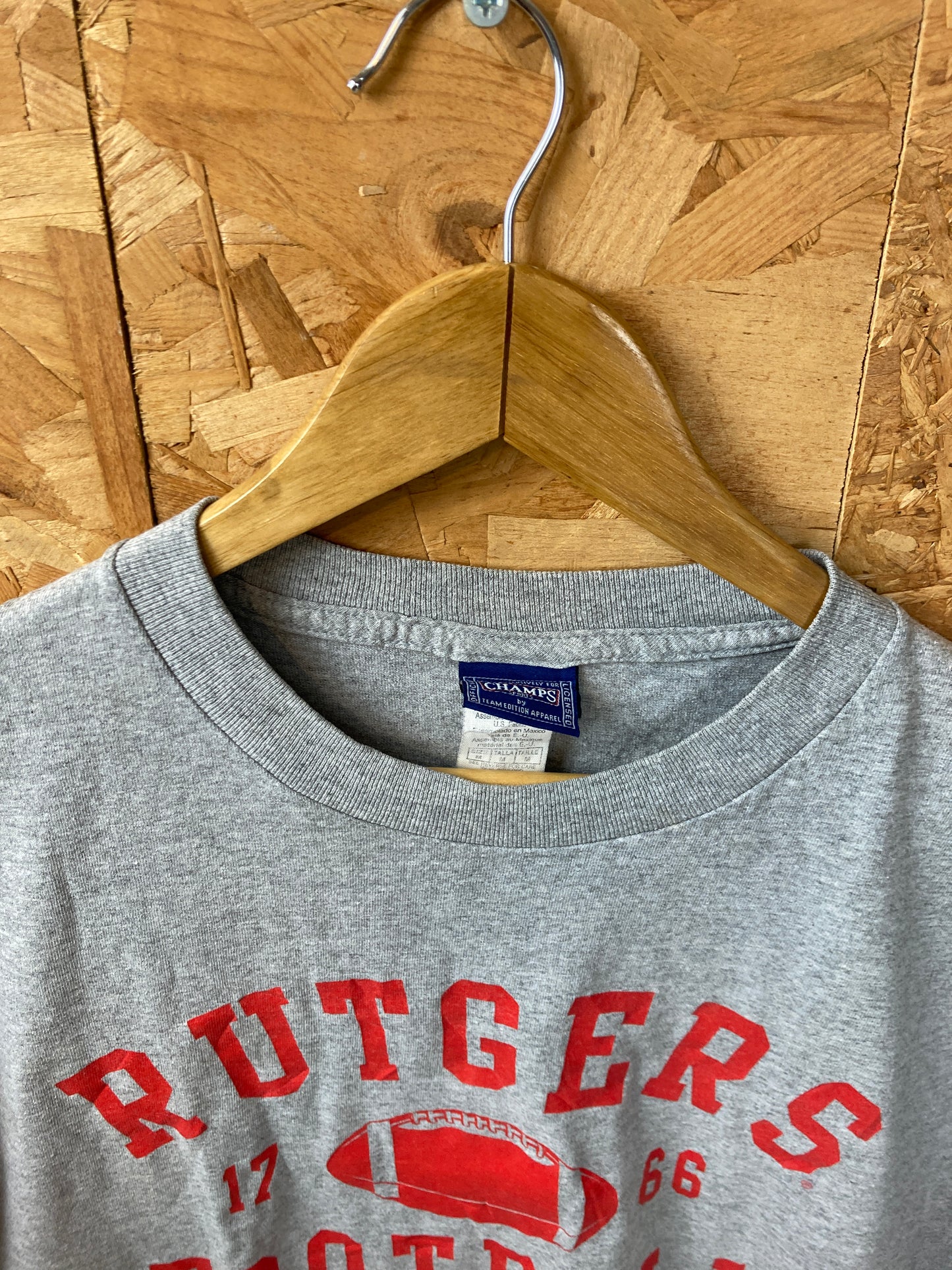 Vintage 90s grey red Rutgers Football USA college team t-shirt size medium