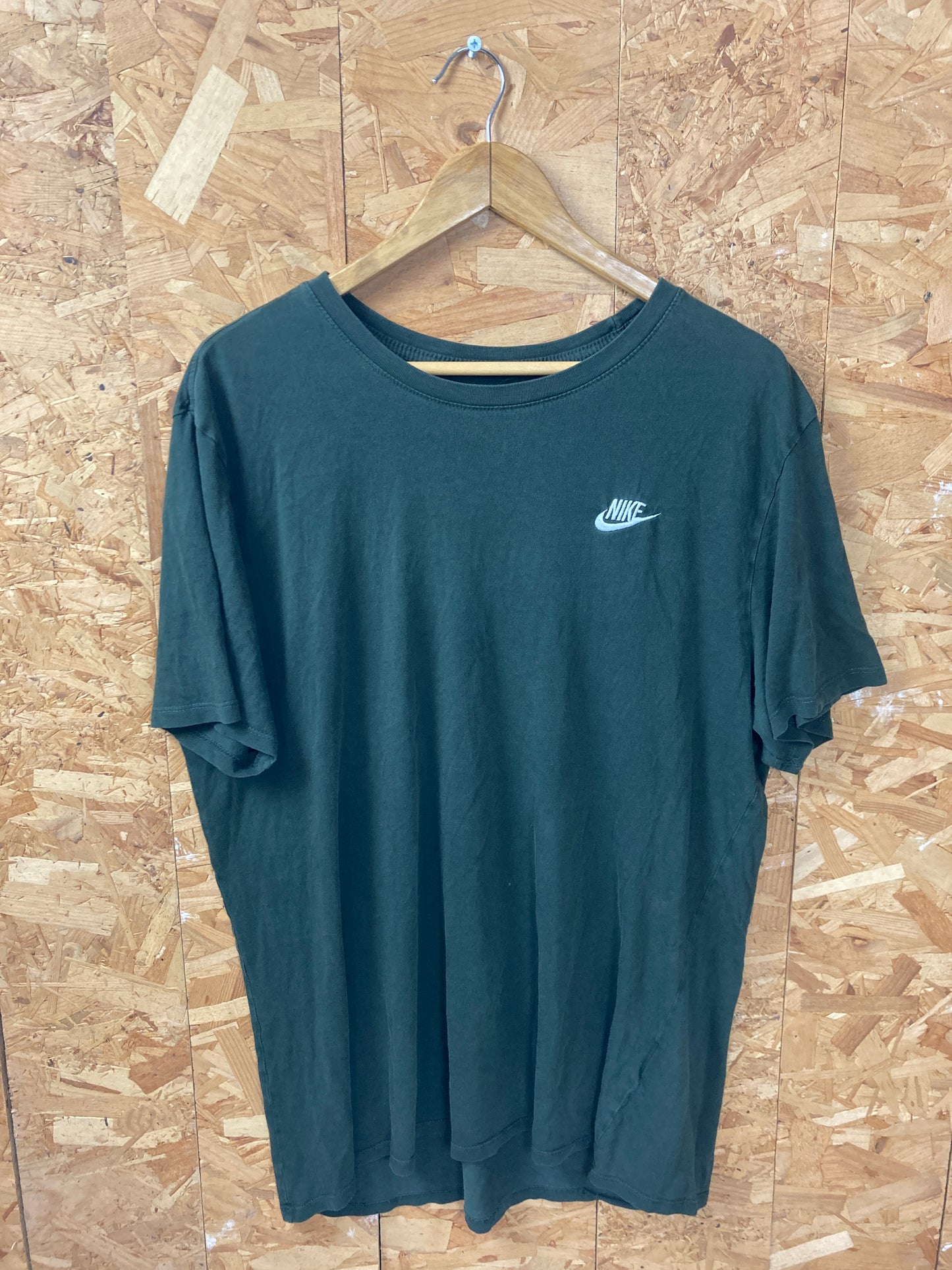 Vintage Y2K Nike olive green muted minimal t-shirt size large