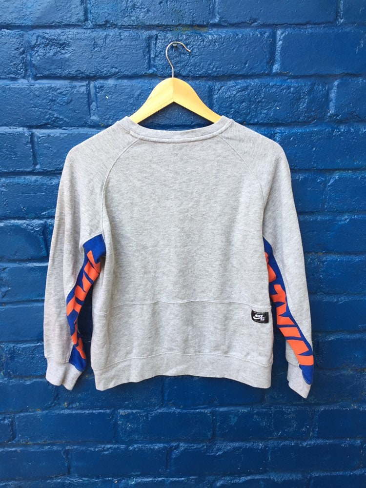 Vintage Nike SB grey blue cropped slouchy spell out sleeve sweater size small