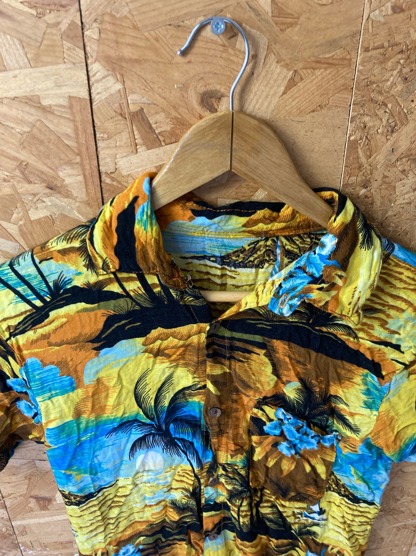 Vintage 90s Hawaiian shirt yellow blue palms beach scene soft rayon size XS