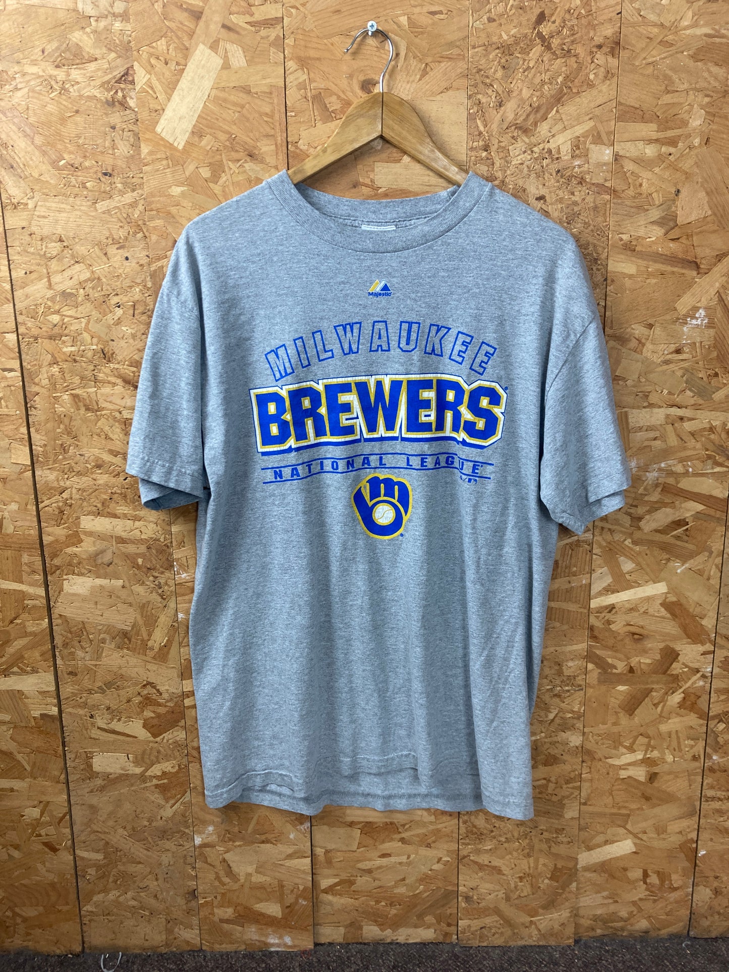 Vintage Y2K Milwaukee Brewers national league grey t-shirt size XL