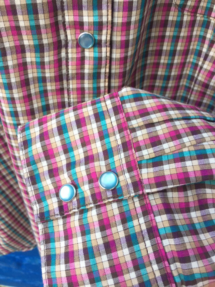 Vintage Wrangler fine check western cowboy shirt with blue pearl snap buttons XXL