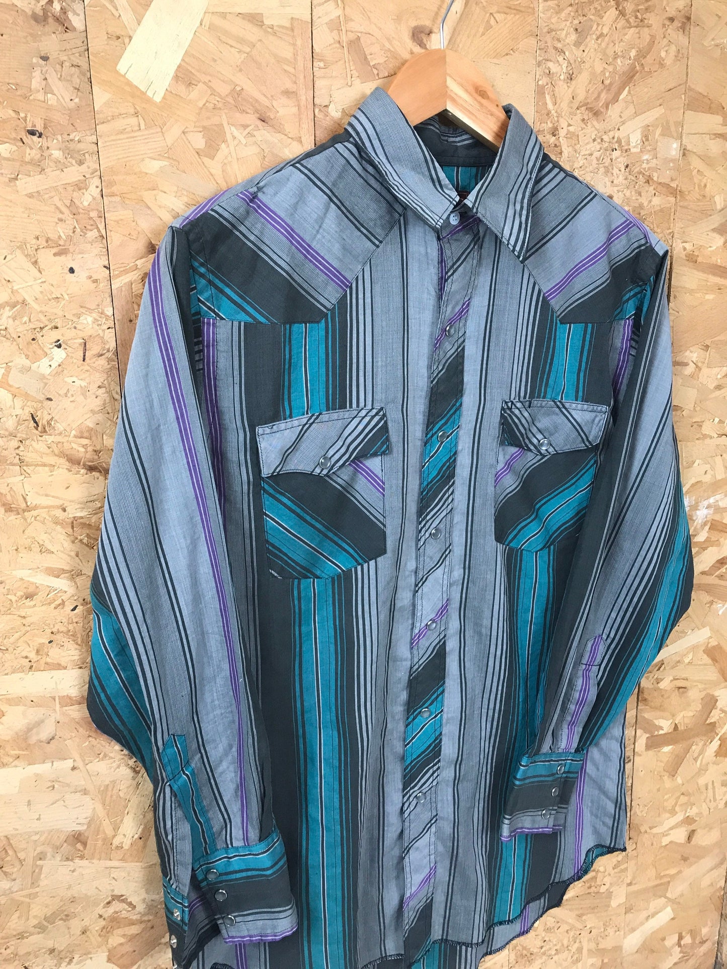 Vintage Rustler Western Cowboy Dress Shirt Grey green purple striped twin pocket size large long tail size large