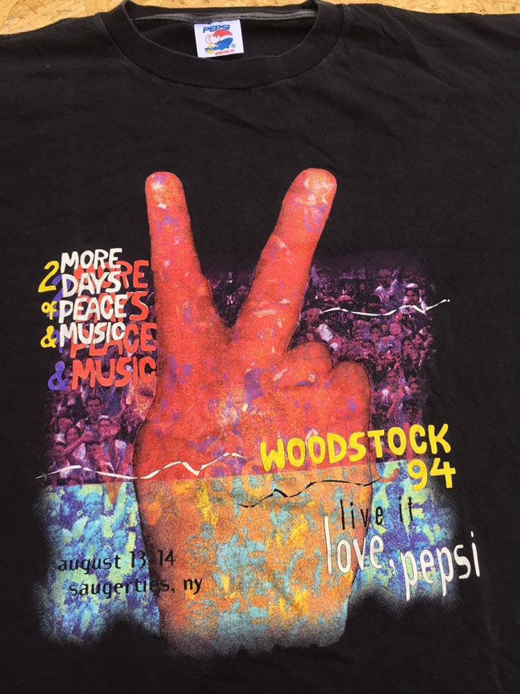 Vintage 1994 Woodstock authentic Pepsi festival souvenir t-shirt size extra large