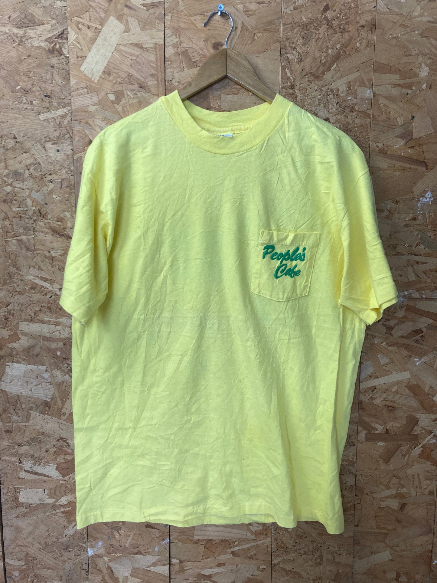 Vintage 90s yellow green Peoples Cafe Hawaii USA Quirky souvenir roadside cafe t-shirt size XL