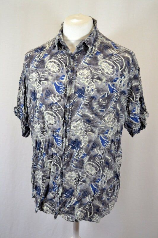 Vintage 90&#39;s charcoal grey blue Wavy Ugly Abstract Pattern Hawaiian style rayon Shirt oversized