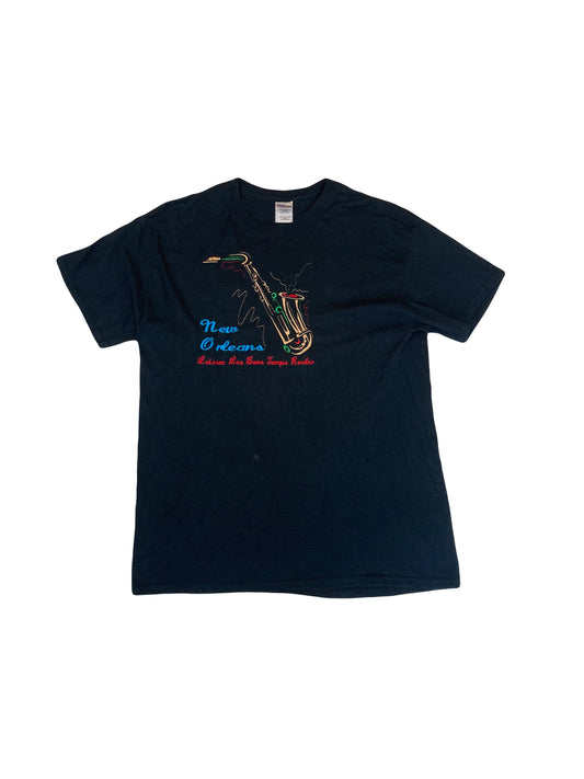 Vintage 90s New Orleans embroidered saxophone jazz USA black souvenir t-shirt size large