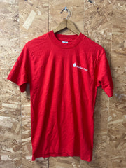 Vintage 90s red single stitch Apple market day souvenir t-shirt size small
