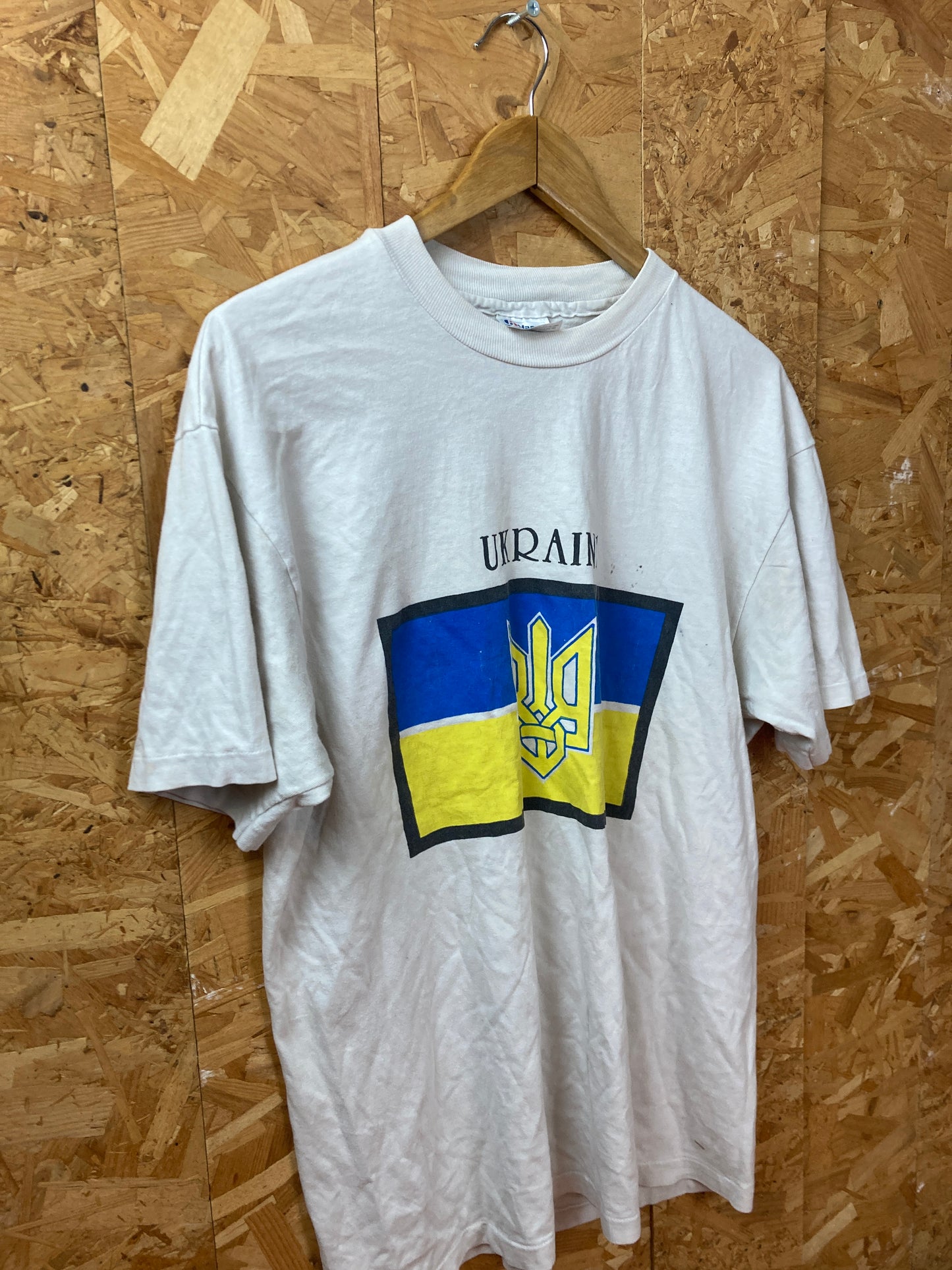 Vintage 90s Ukraine flag single stitch white souvenir t-shirt size large