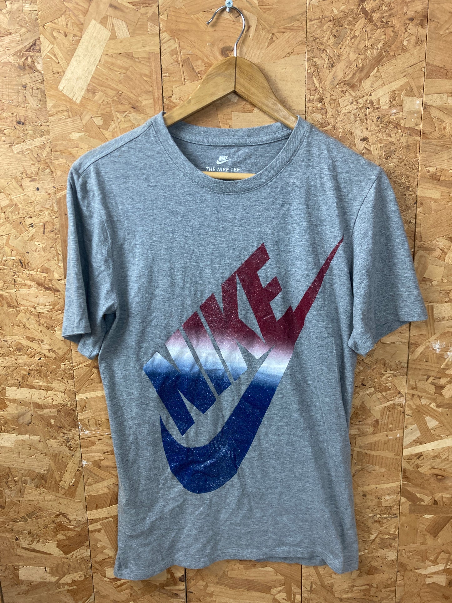 Vintage Y2K grey red blue Nike glitter swoosh t-shirt size small