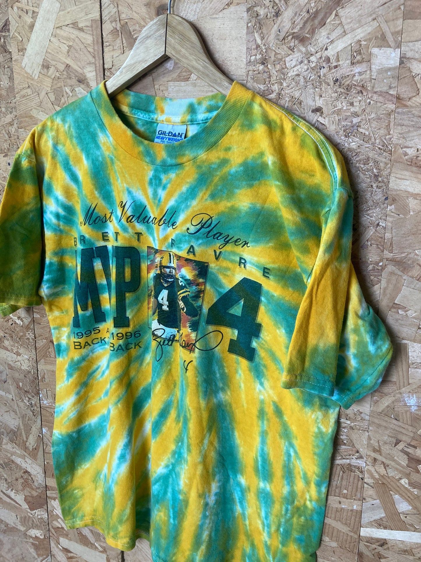 Vintage 90s Brett Favre Green Bay Packers MVP 96&#39; green yellow tie dye souvenir festival t-shirt size medium